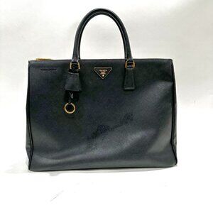 Prada Galleria Large Saffiano Bag